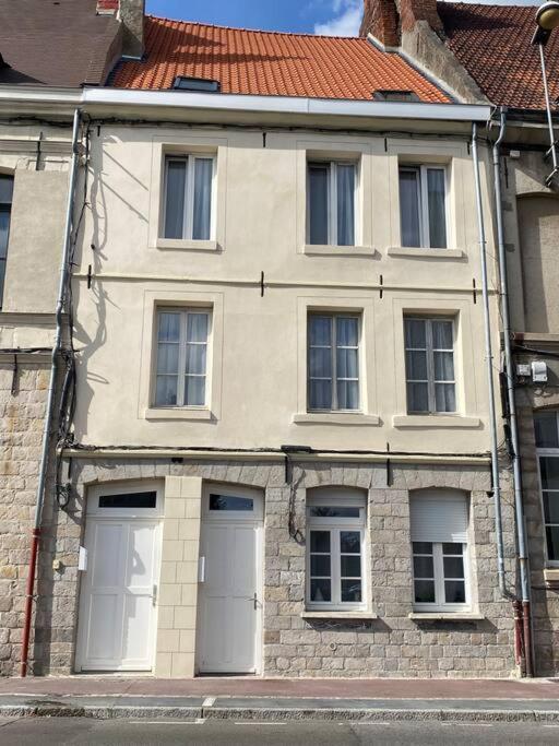 Appartement 8 - Hyper Centre - 1 A 6 Personnes Douai Bagian luar foto
